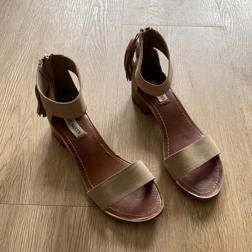Steve Madden sandals
